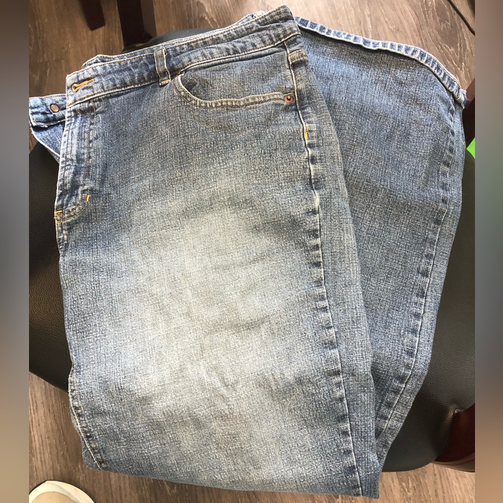 Old Navy Boot Cut Jeans, Size 18, Stretchy